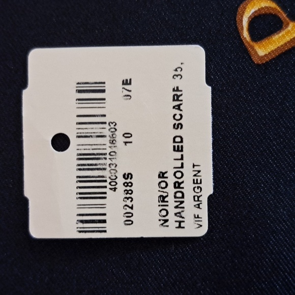 Women's Hermes Scarf - Picture 5 of 12